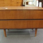 519 1646 CHEST OF DRAWERS